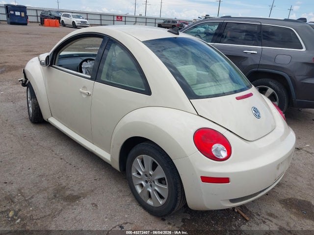 Продажа на аукционе авто 2010 Volkswagen New Beetle 2.5l, vin: 3VWRG3AG9AM034174, номер лота: 45272407