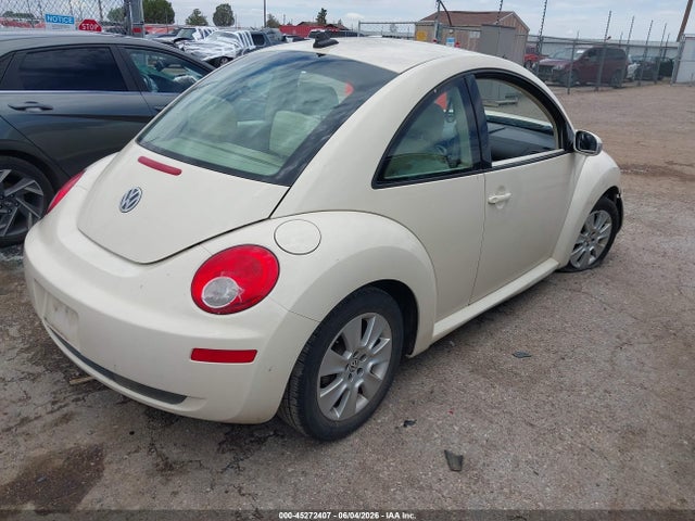 Продажа на аукционе авто 2010 Volkswagen New Beetle 2.5l, vin: 3VWRG3AG9AM034174, номер лота: 45272407