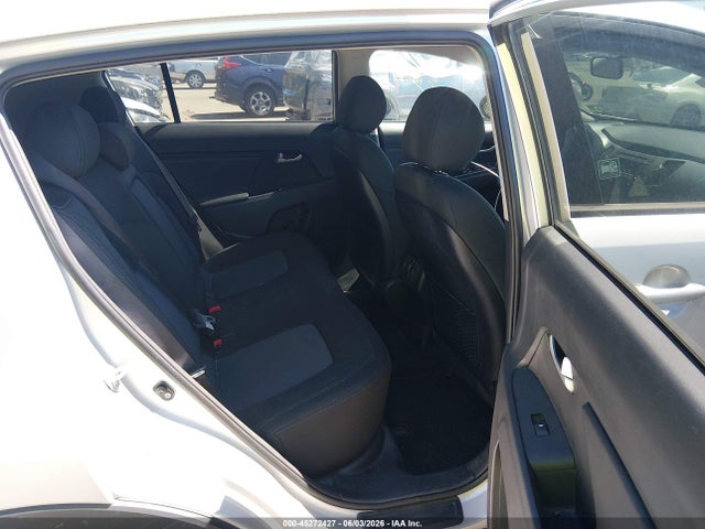 Продаж на аукціоні авто 2015 Kia Sportage Lx, vin: KNDPBCACXF7681044, номер лоту: 45272427