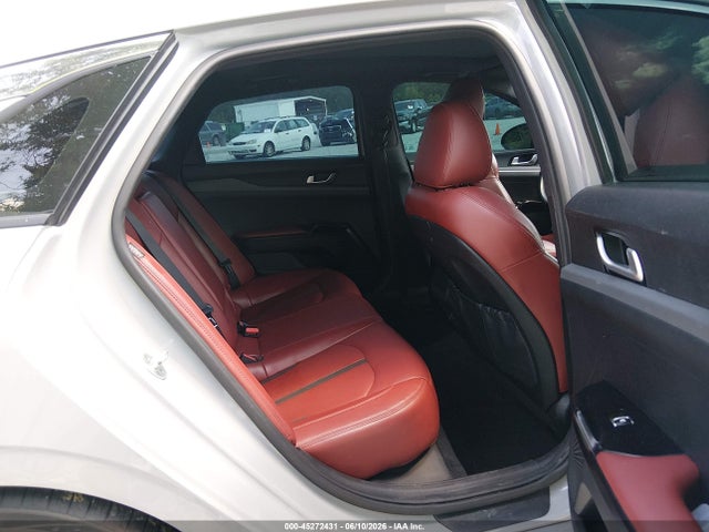 5XXG64J29NG105288 KIA K5 Gt-line