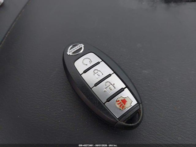 45272461 :رقم المزاد ، 3N1CP5CU8JL525447 vin ، 2018 Nissan Kicks Sv مزاد بيع