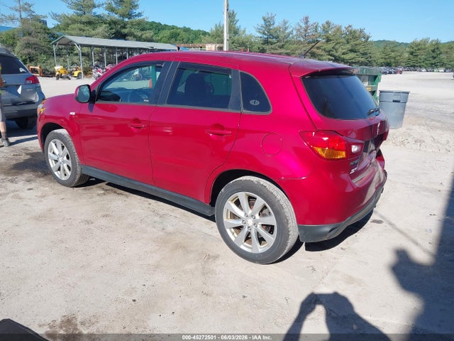45272501 :رقم المزاد ، 4A4AR3AU1FE031419 vin ، 2015 Mitsubishi Outlander Sport Es مزاد بيع