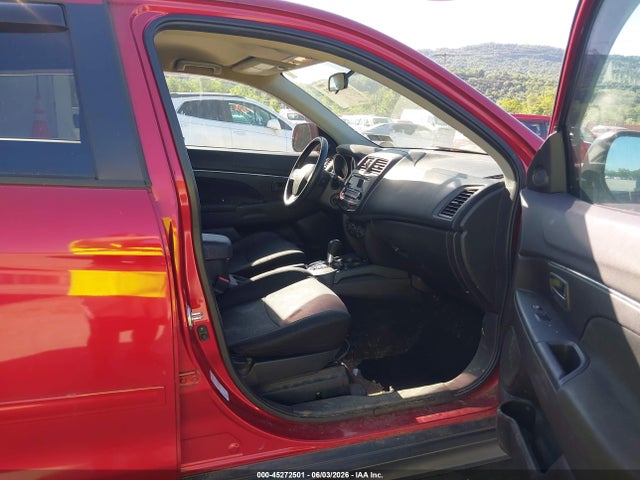 45272501 :رقم المزاد ، 4A4AR3AU1FE031419 vin ، 2015 Mitsubishi Outlander Sport Es مزاد بيع