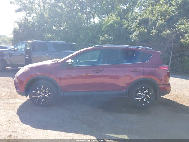 2T3JFREV8JW754076 Toyota RAV4 SE