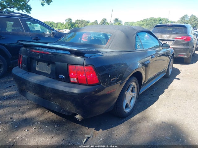 45272540 :رقم المزاد ، 1FAFP45XX3F354411 vin ، 2003 Ford Mustang Gt مزاد بيع