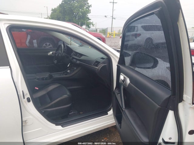 2013 Lexus Ct 200h მანქანა იყიდება აუქციონზე, vin: JTHKD5BH7D2169731, აუქციონის ნომერი: 45272552