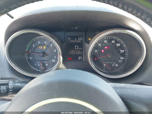 45272565 :رقم المزاد ، 1J4RR4GG5BC596824 vin ، 2011 Jeep Grand Cherokee Laredo مزاد بيع