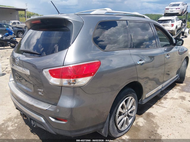 45272568 :رقم المزاد ، 5N1AR2MM8FC714531 vin ، 2015 Nissan Pathfinder Sl مزاد بيع