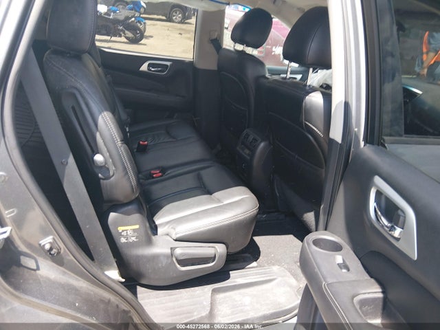 45272568 :رقم المزاد ، 5N1AR2MM8FC714531 vin ، 2015 Nissan Pathfinder Sl مزاد بيع