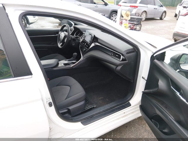 Toyota CAMRY LE 2023 4T1C11AK2PU770568 Image 5