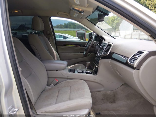 Продажа на аукционе авто 2013 Jeep Grand Cherokee Laredo, vin: 1C4RJEAG2DC533713, номер лота: 45272610