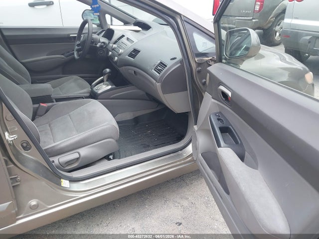 45272632 :رقم المزاد ، 2HGFA16568H315541 vin ، 2008 Honda Civic Lx مزاد بيع