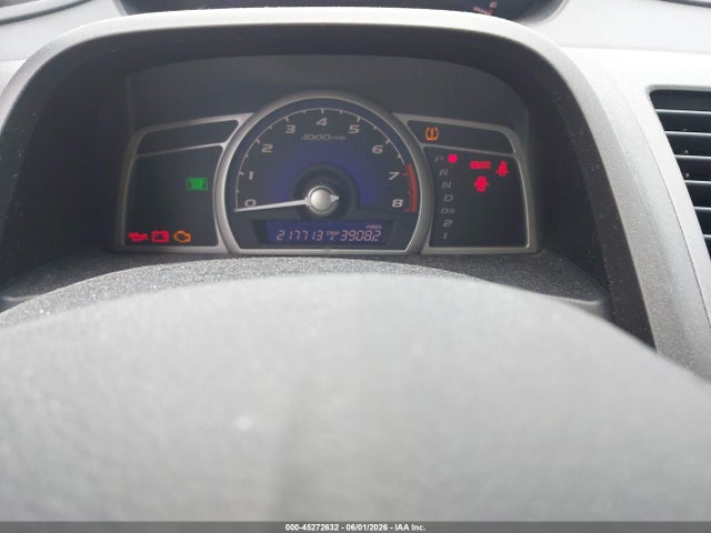 45272632 :رقم المزاد ، 2HGFA16568H315541 vin ، 2008 Honda Civic Lx مزاد بيع