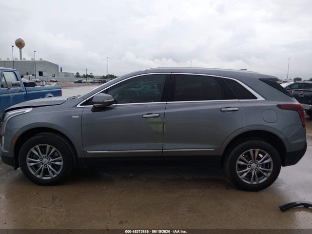 45272666 :رقم المزاد ، 1GYKNCR41NZ151377 vin ، 2022 Cadillac Xt5 Fwd Premium Luxury مزاد بيع