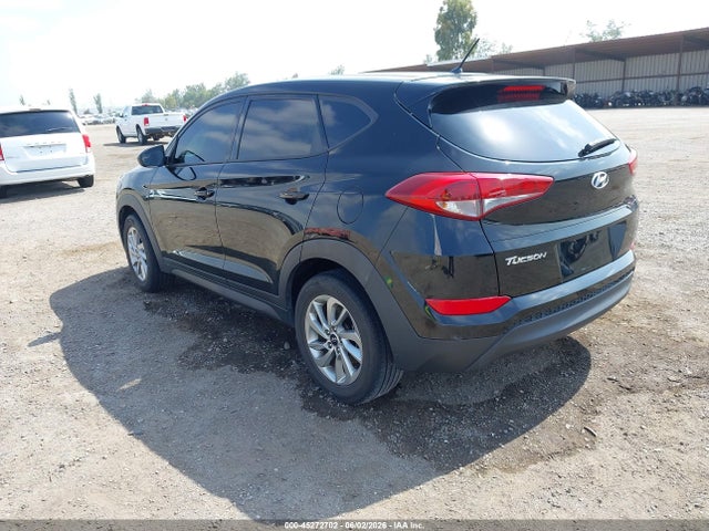 45272702 :رقم المزاد ، KM8J23A48JU698557 vin ، 2018 Hyundai Tucson Se مزاد بيع
