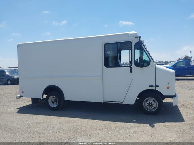 Ford E-350 Stripped 2017 1FC3E3KS4HDC67466 Image 15