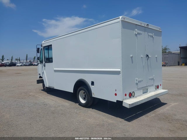 Ford E-350 Stripped 2017 1FC3E3KS4HDC67466 Image 3