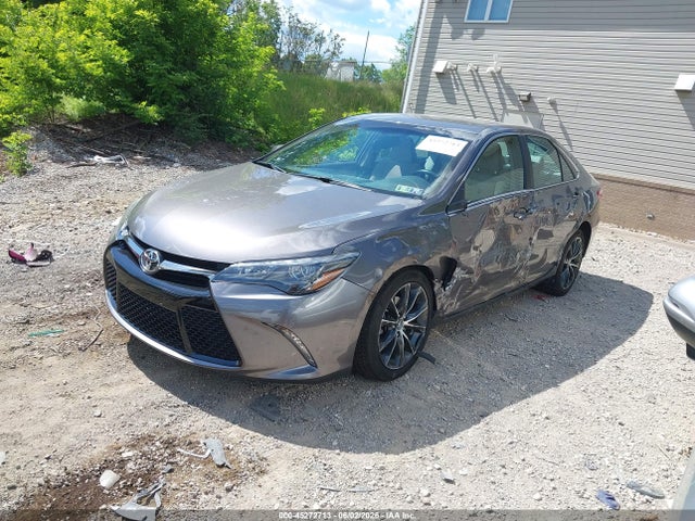 45272713 :رقم المزاد ، 4T1BK1FK6GU574179 vin ، 2016 Toyota Camry Xse V6 مزاد بيع