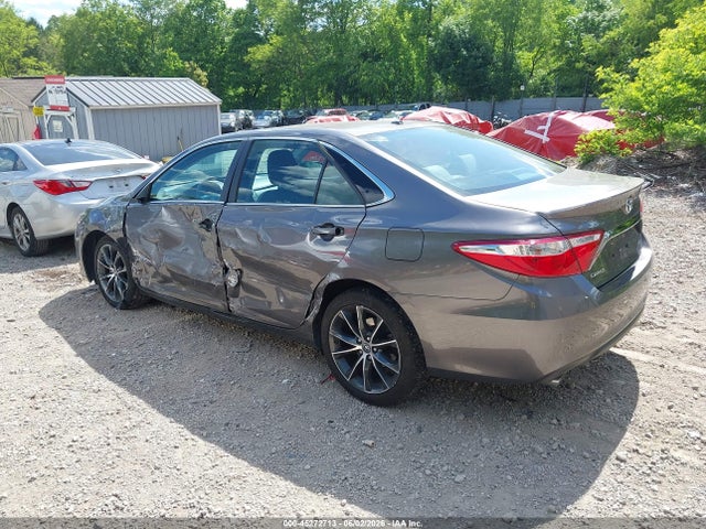 45272713 :رقم المزاد ، 4T1BK1FK6GU574179 vin ، 2016 Toyota Camry Xse V6 مزاد بيع