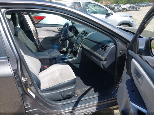 45272713 :رقم المزاد ، 4T1BK1FK6GU574179 vin ، 2016 Toyota Camry Xse V6 مزاد بيع