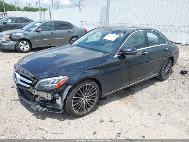45272740 :رقم المزاد ، 55SWF8DB3KU309273 vin ، 2019 Mercedes-benz C 300 مزاد بيع