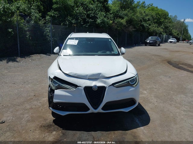 ZASFAKAN2J7B86296 Alfa Romeo Stelvio Awd