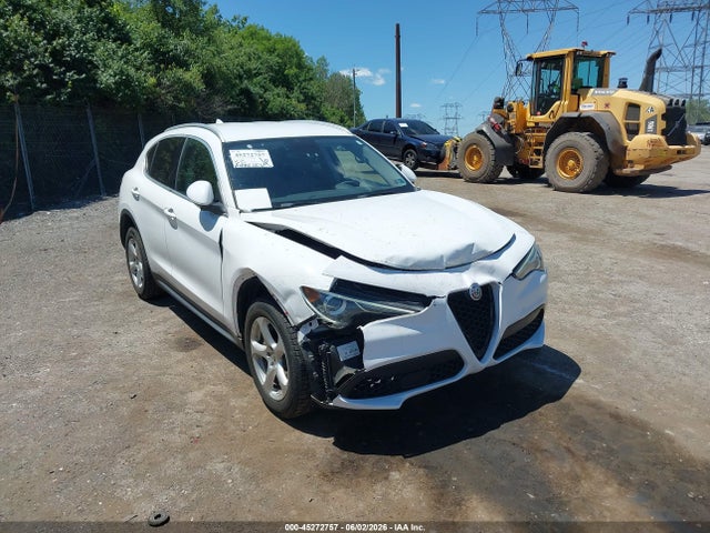 ZASFAKAN2J7B86296 Alfa Romeo Stelvio Awd