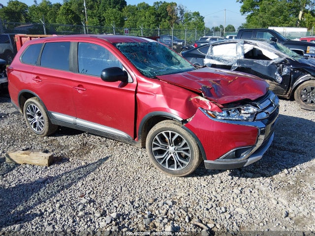45272806 :رقم المزاد ، JA4AZ3A39JZ056935 vin ، 2018 Mitsubishi Outlander Es مزاد بيع