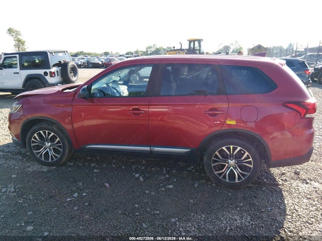 45272806 :رقم المزاد ، JA4AZ3A39JZ056935 vin ، 2018 Mitsubishi Outlander Es مزاد بيع