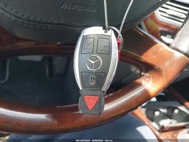 2013 Mercedes-benz S 550 მანქანა იყიდება აუქციონზე, vin: WDDNG7DB6DA513734, აუქციონის ნომერი: 45272835