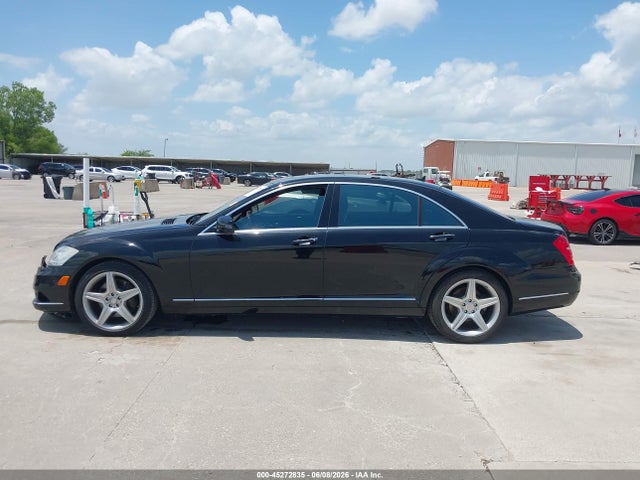 2013 Mercedes-benz S 550 მანქანა იყიდება აუქციონზე, vin: WDDNG7DB6DA513734, აუქციონის ნომერი: 45272835