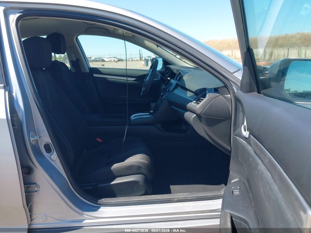 Honda Civic Lx 2018 2HGFC2F50JH503378 Image 5