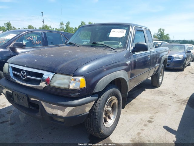 45272840 :رقم المزاد ، 4F4ZR17U32TM17424 vin ، 2002 Mazda B3000 مزاد بيع