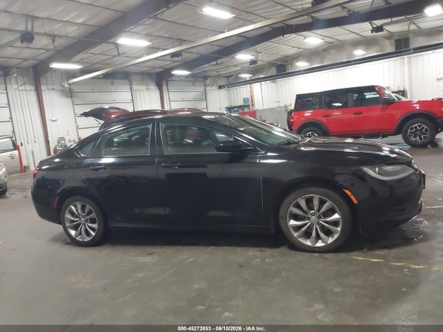 Продаж на аукціоні авто 2015 Chrysler 200 S, vin: 1C3CCCBB0FN600196, номер лоту: 45272853