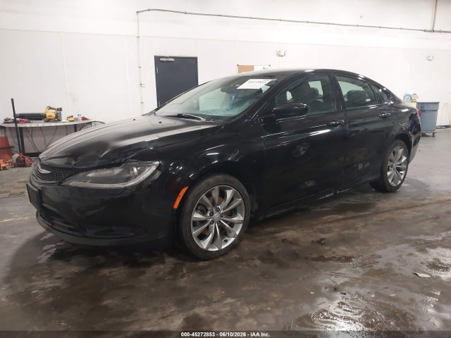 Продаж на аукціоні авто 2015 Chrysler 200 S, vin: 1C3CCCBB0FN600196, номер лоту: 45272853