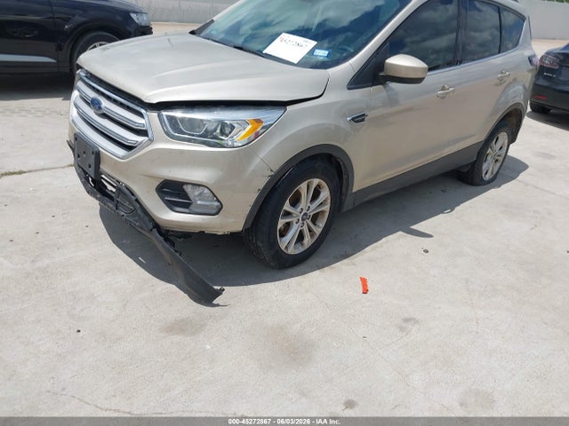 Ford ESCAPE SEL 2018 1FMCU0HD7JUA83859 Image 2
