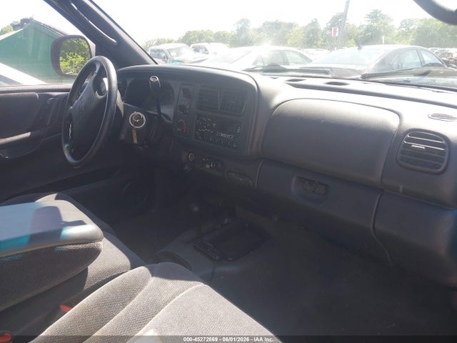 45272869 :رقم المزاد ، 1B7GG22X6YS594836 vin ، 2000 Dodge Dakota Slt/sport مزاد بيع