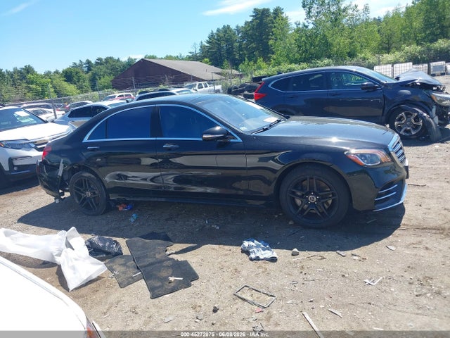 WDDUG8GB3JA400221 Mercedes-Benz S 560 4matic