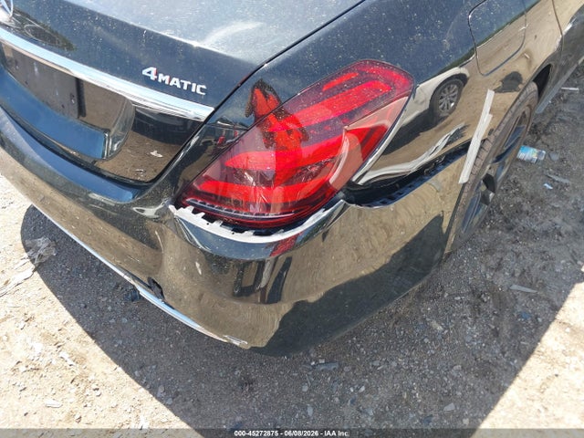 WDDUG8GB3JA400221 Mercedes-Benz S 560 4matic