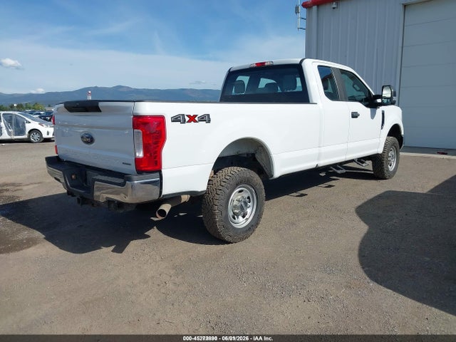 Ford F-350 Xl 2018 1FT8X3B63JEC22201 Image 4