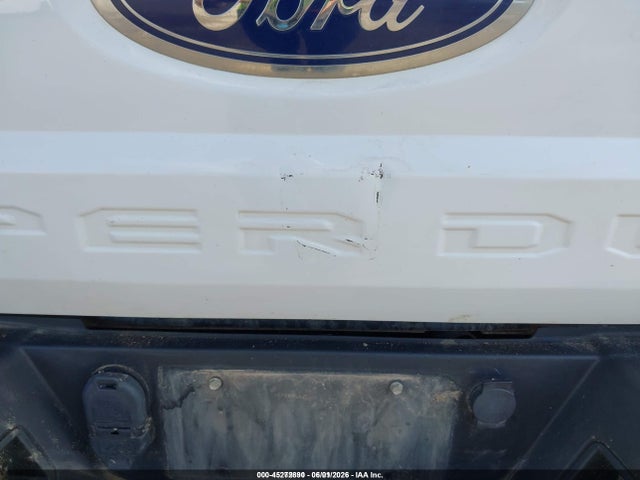 Ford F-350 Xl 2018 1FT8X3B63JEC22201 Image 6