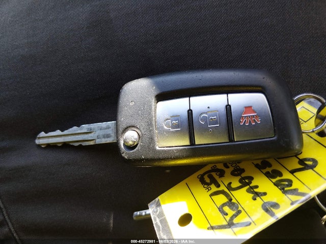 JN1BJ1CR2KW629459 Nissan Rogue Sport S