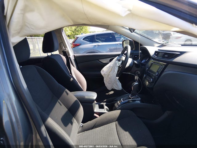 JN1BJ1CR2KW629459 Nissan Rogue Sport S
