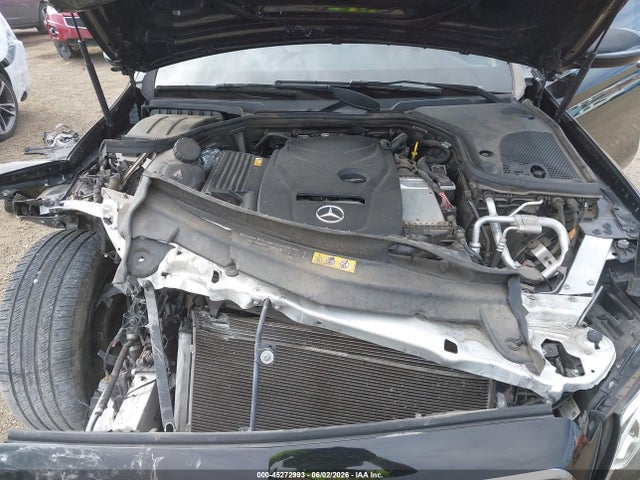 WDDZF4KB0HA034267 Mercedes-Benz E 300 4matic