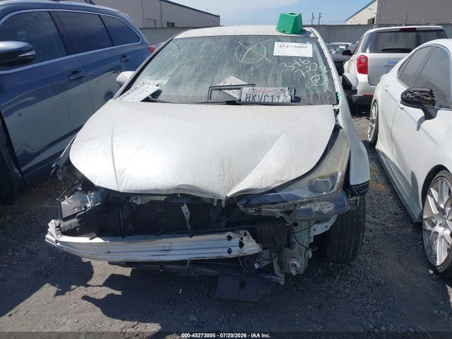 Toyota Prius Le 2019 JTDKARFU9K3076922 Image 13