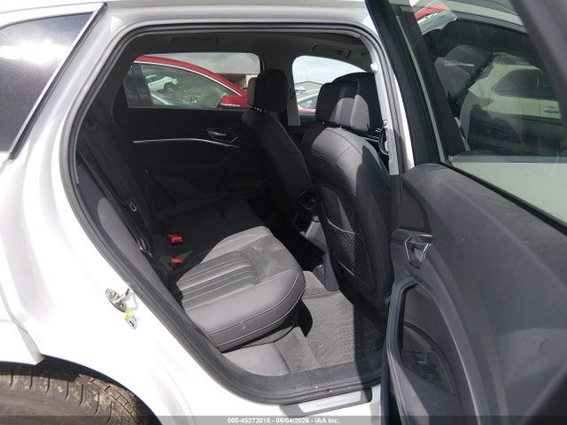 Aukcja sprzedaży 2019 Audi E-tron Premium Plus, vin: WA1LAAGE8KB024050, numer aukcji: 45273015
