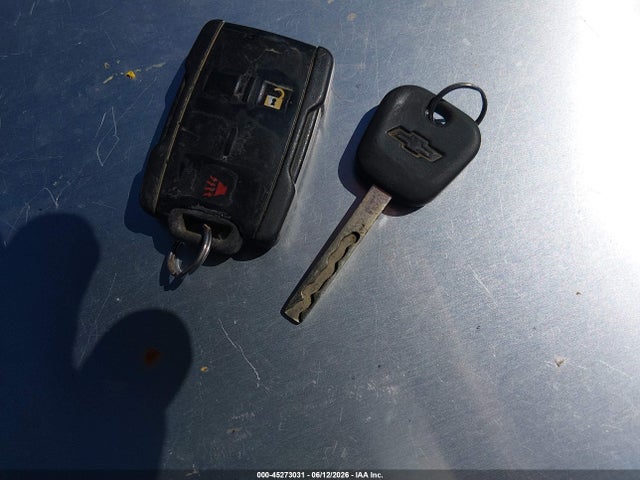 45273031 :رقم المزاد ، 3GCUKREC1GG263512 vin ، 2016 Chevrolet Silverado 1500 1lt مزاد بيع