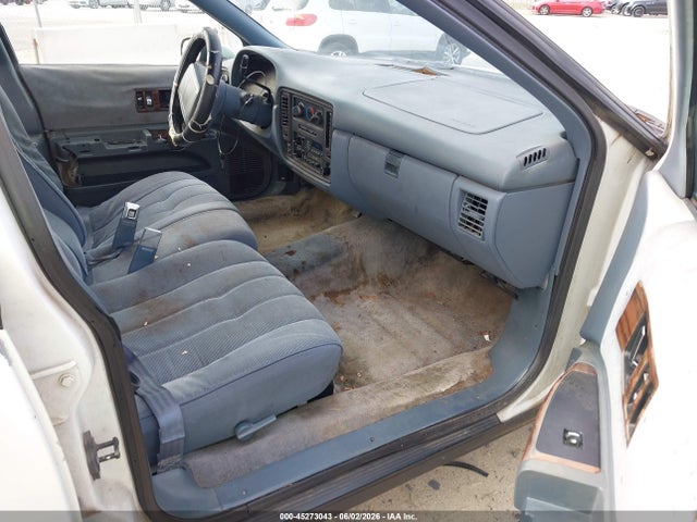45273043 :رقم المزاد ، 1G1BL52W3RR130760 vin ، 1994 Chevrolet Caprice Classic مزاد بيع