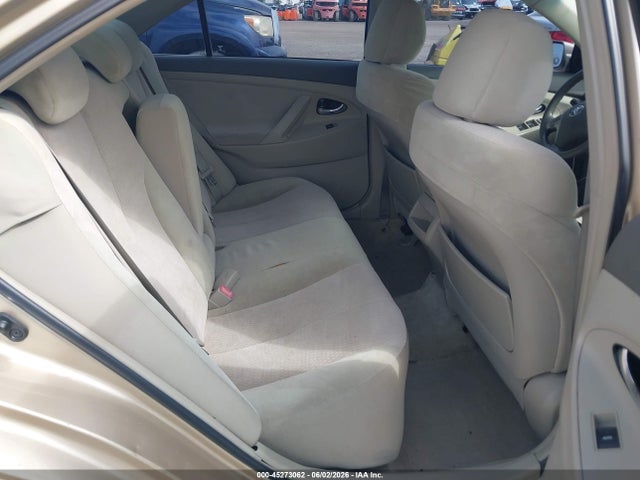2010 Toyota Camry Le მანქანა იყიდება აუქციონზე, vin: 4T1BF3EK3AU097557, აუქციონის ნომერი: 45273062