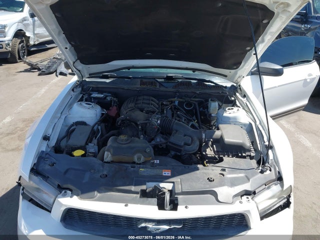 Продажа на аукционе авто 2012 Ford Mustang V6, vin: 1ZVBP8AMXC5283774, номер лота: 45273078